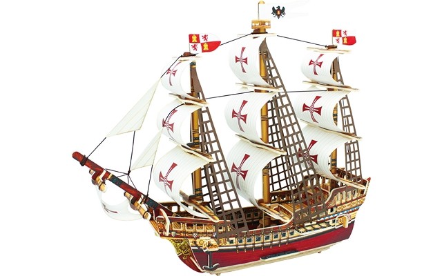 Robotime Santa Maria - Colour